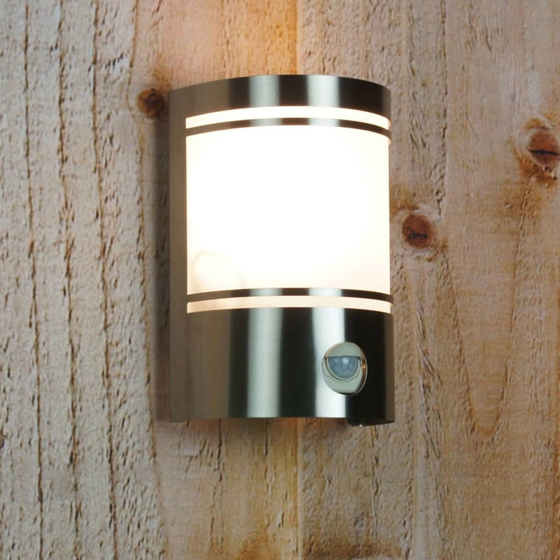 Smartwares Outdoor Wall Light with Motion Sensor 14x20x10.5 cm Silver